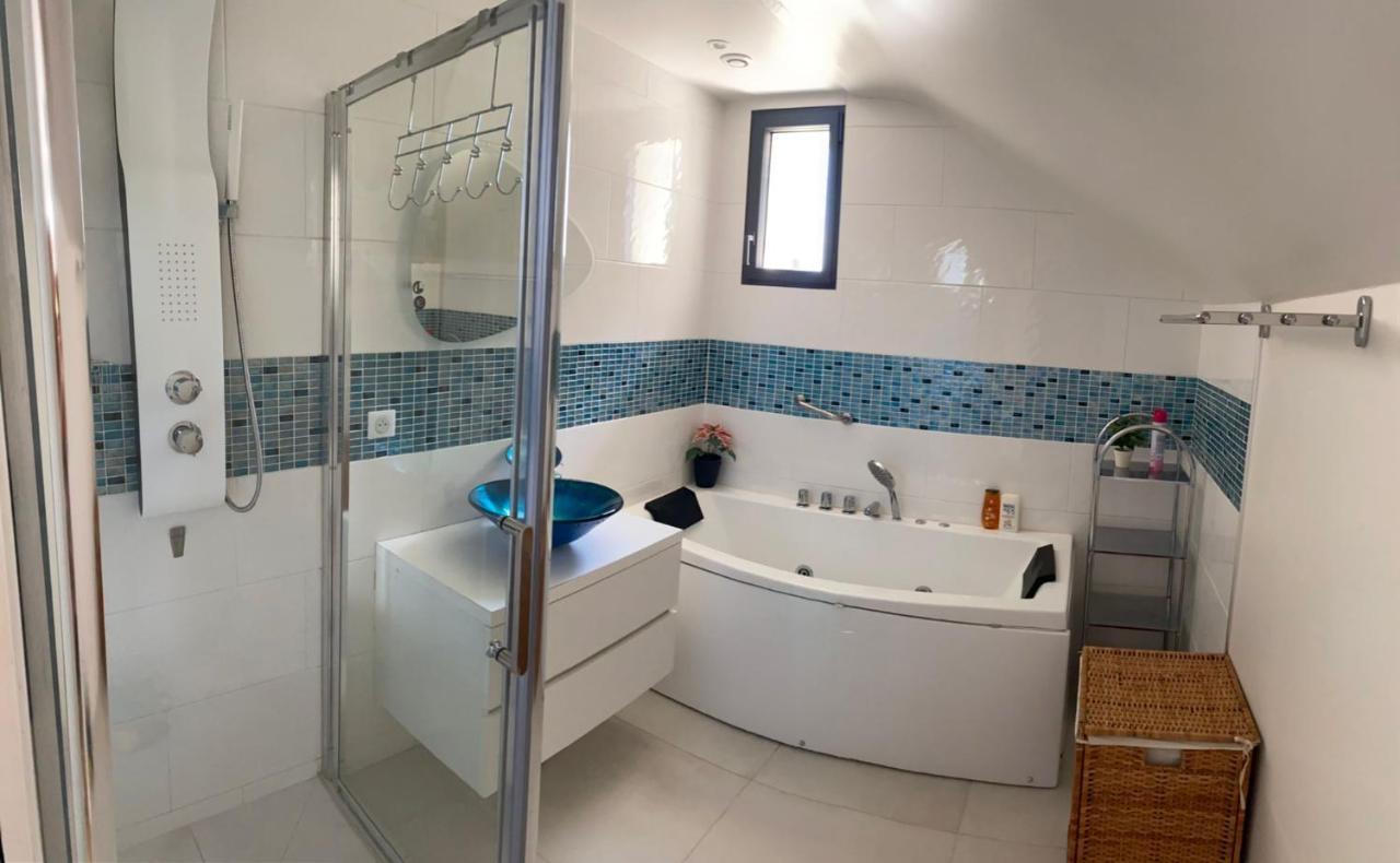 Вилла Double Tree House Шату Экстерьер фото